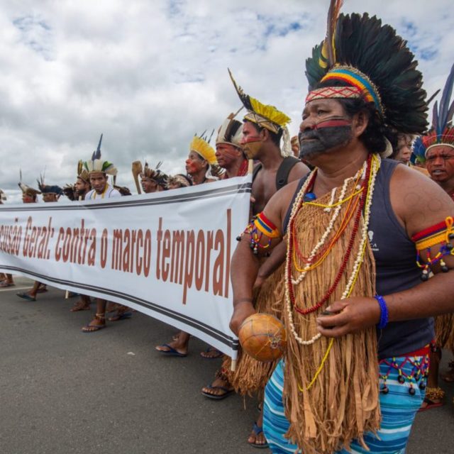 Indígenas Pataxó em protesto em Brasília, Eles são alvos de medida cautelar da Comissão interamericana.
